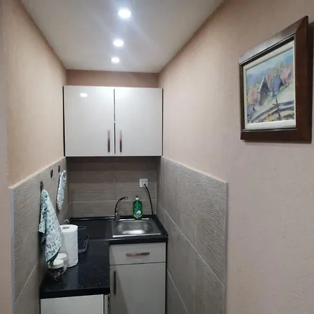 Tarska Svitanja Apartamento *