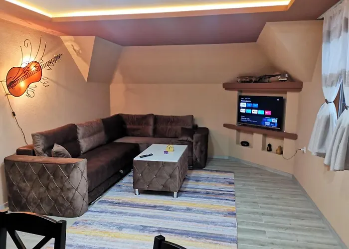 Διαμέρισμα Tarska Svitanja Mitrovac