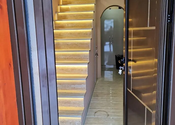 Tarska Svitanja Διαμέρισμα Mitrovac